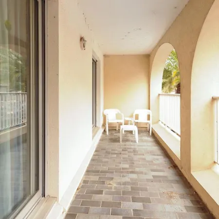 Parc - Maeva - 3 Pieces 6 Personnes Budget Mae-6076 * Hyeres
